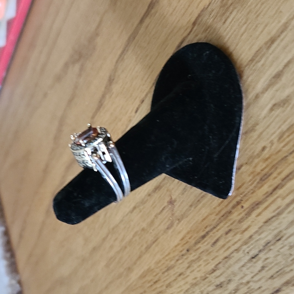 Cocktail Ring - Picture 3 of 4
